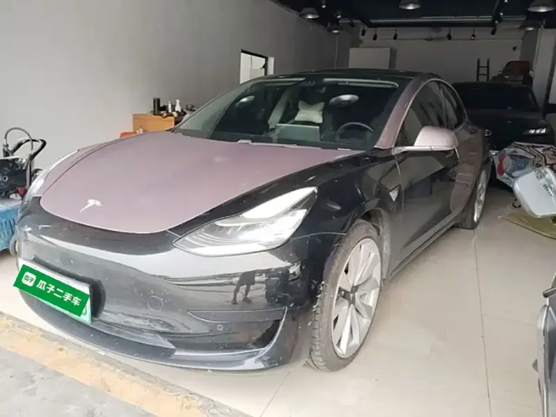 Tesla Model 3, 2020
