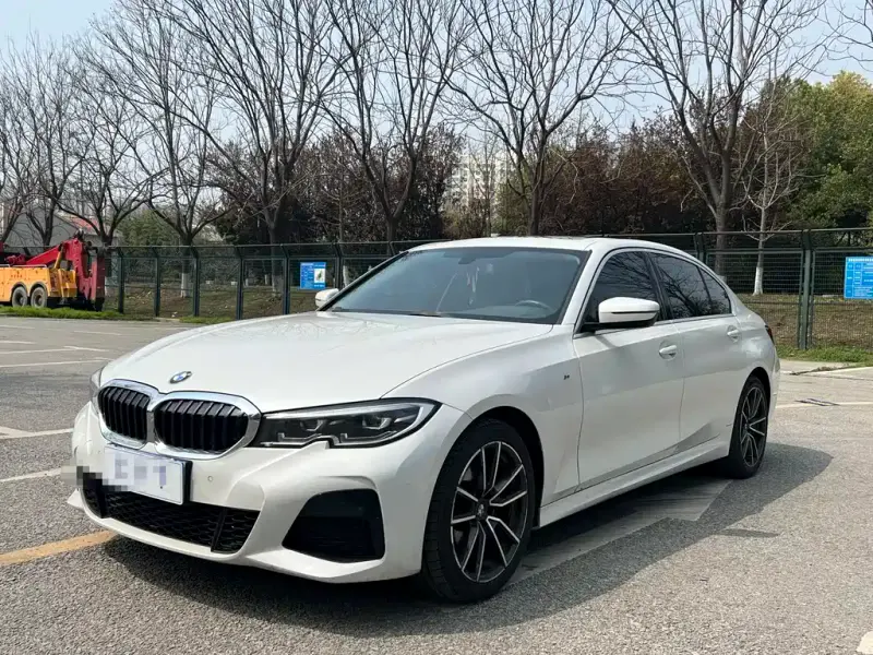 BMW 3 Series, 2021