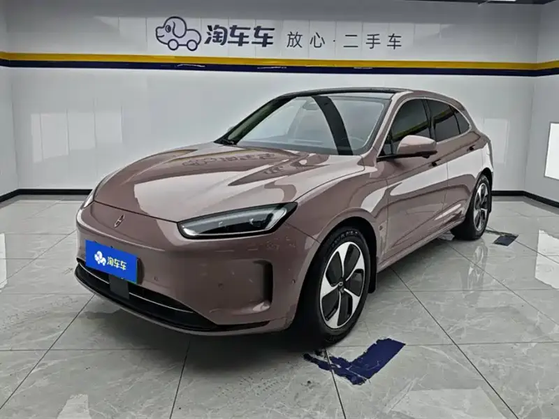 AITO M5, 2023