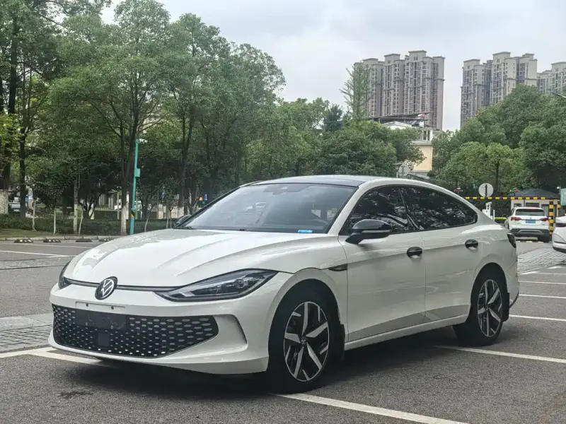Volkswagen Lamando, 2023