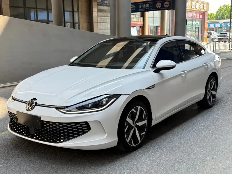 Volkswagen Lamando, 2023