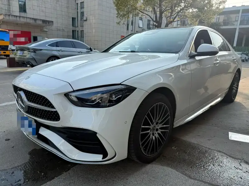 Mercedes-Benz C-Class, 2025