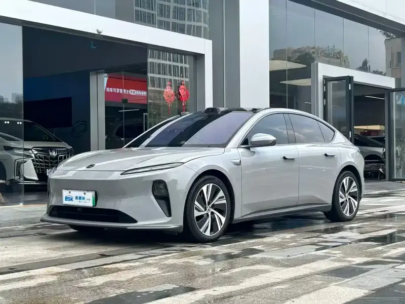 NIO ET5, 2024