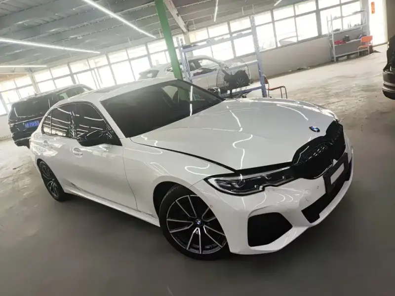BMW 3 Series, 2021