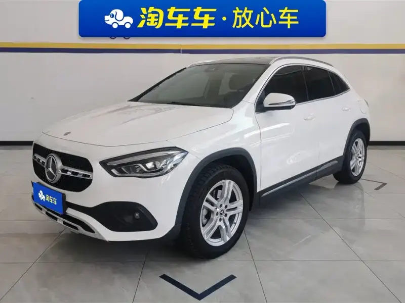 Mercedes-Benz GLA, 2023 — фото 1