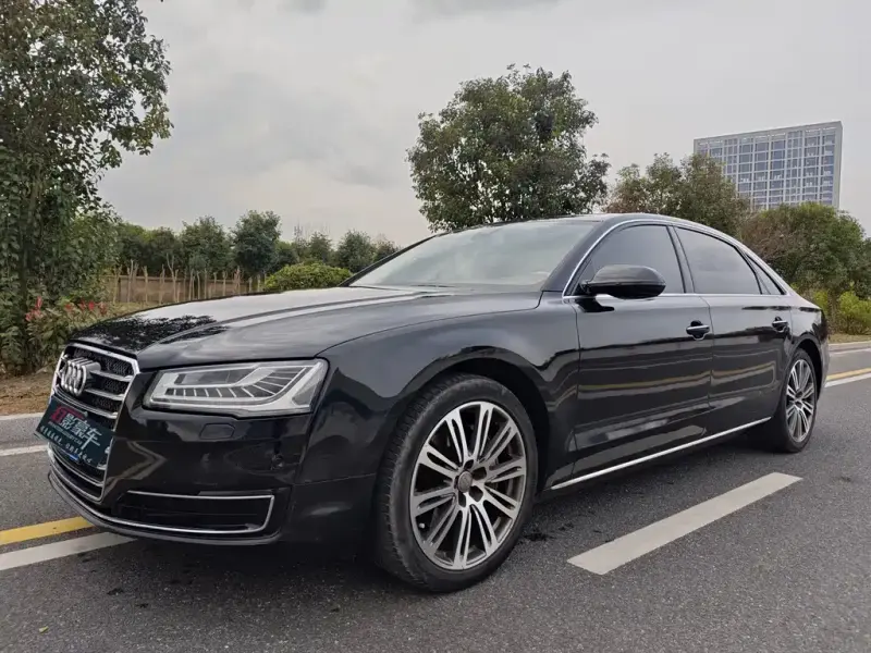 Audi A8, 2016 — фото 1