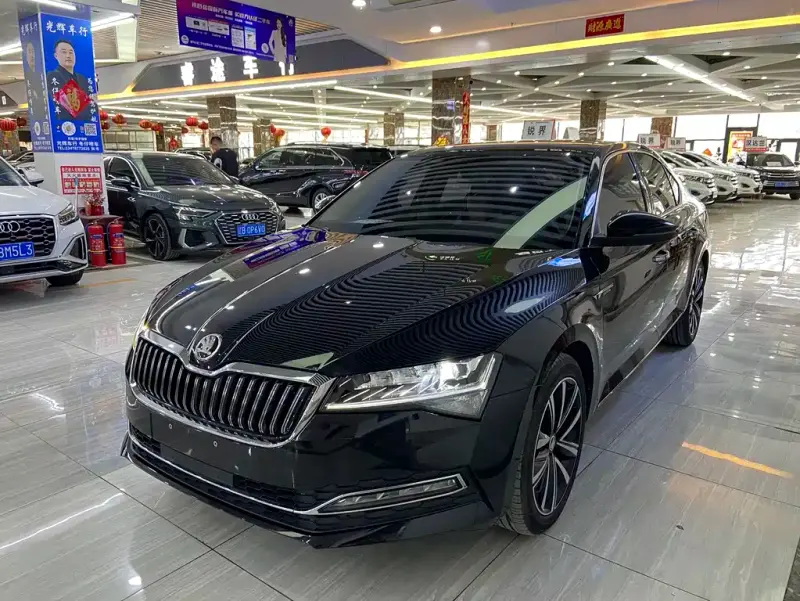 Skoda Superb, 2023