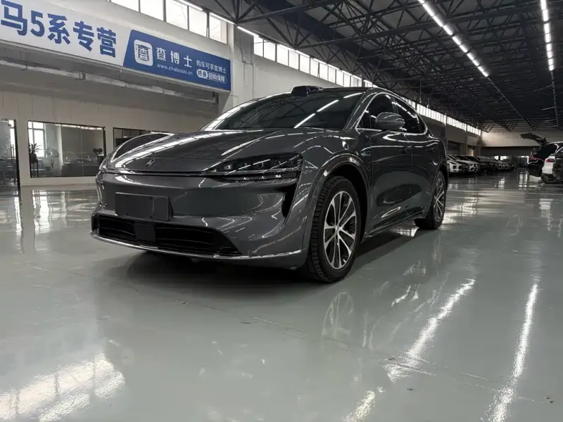 Luxeed Zhijie R7, 2025