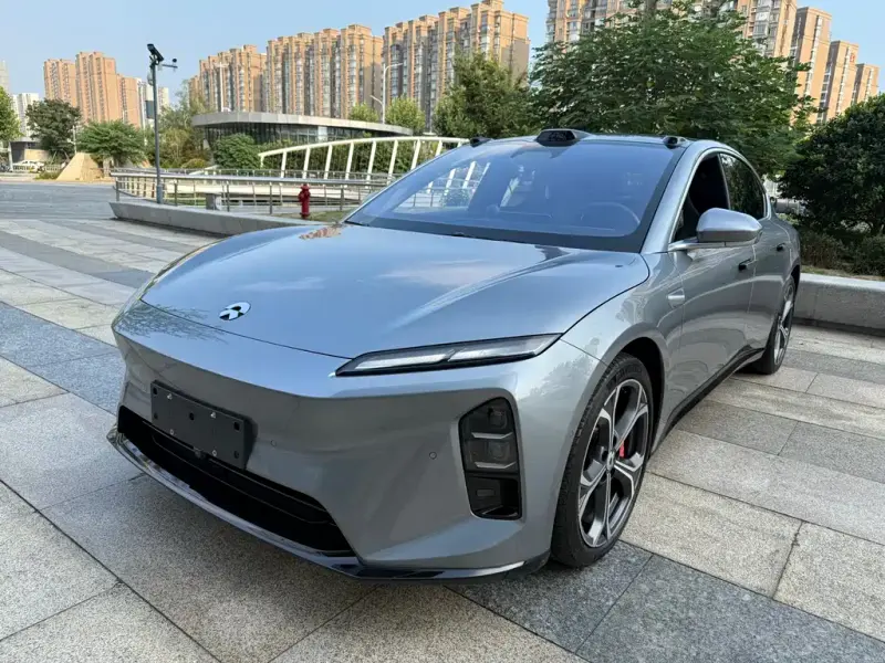 NIO ET5, 2025