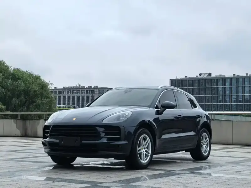 Porsche Macan, 2020