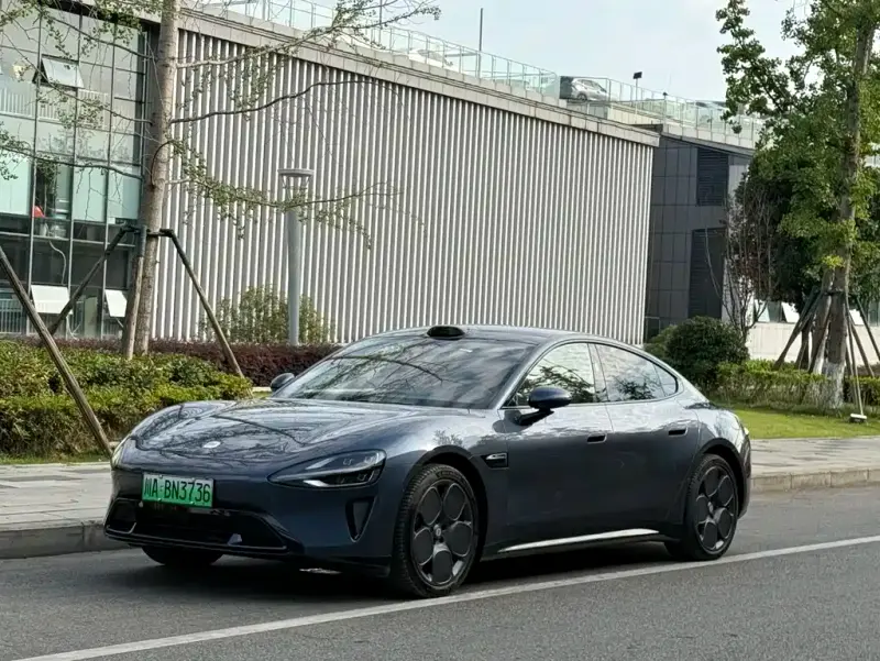 Xiaomi SU7, 2025
