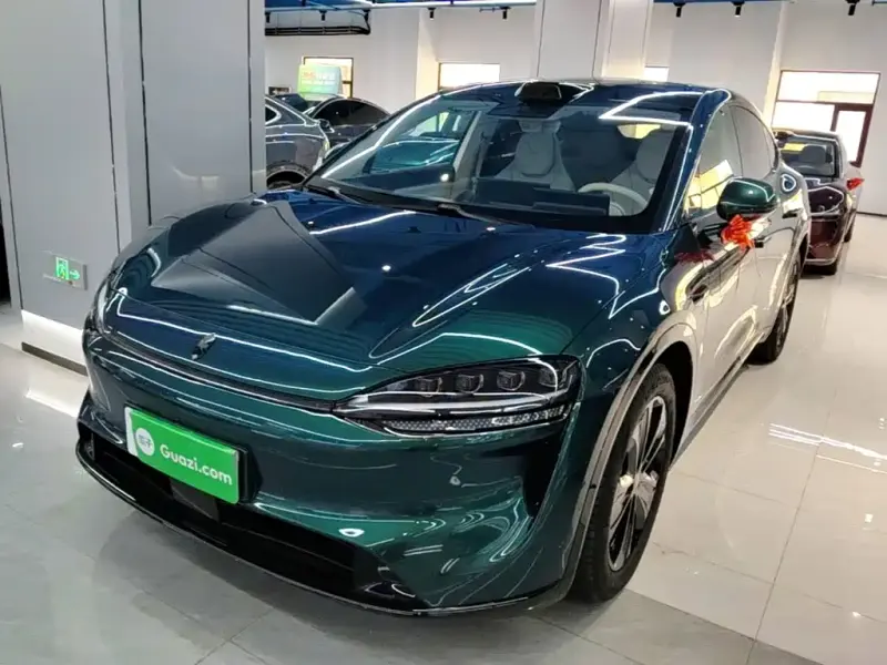 Luxeed Zhijie R7, 2025