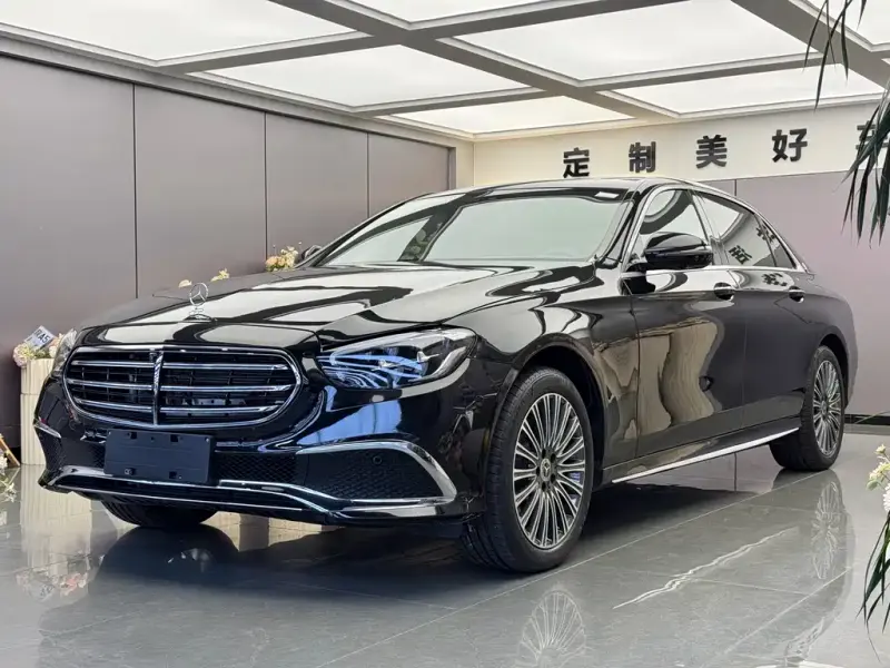 Mercedes-Benz E-Class, 2022 — фото 1