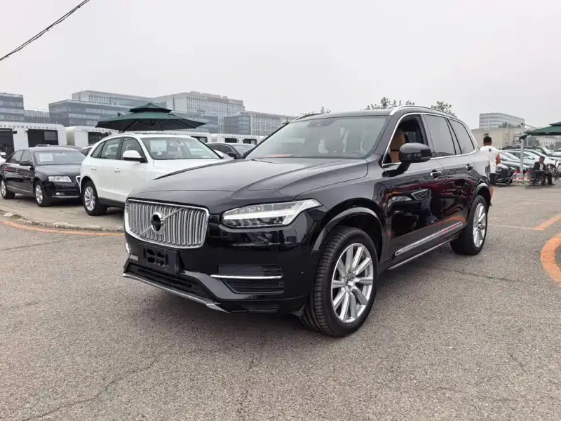 Volvo XC90 PHEV, 2018 — фото 1