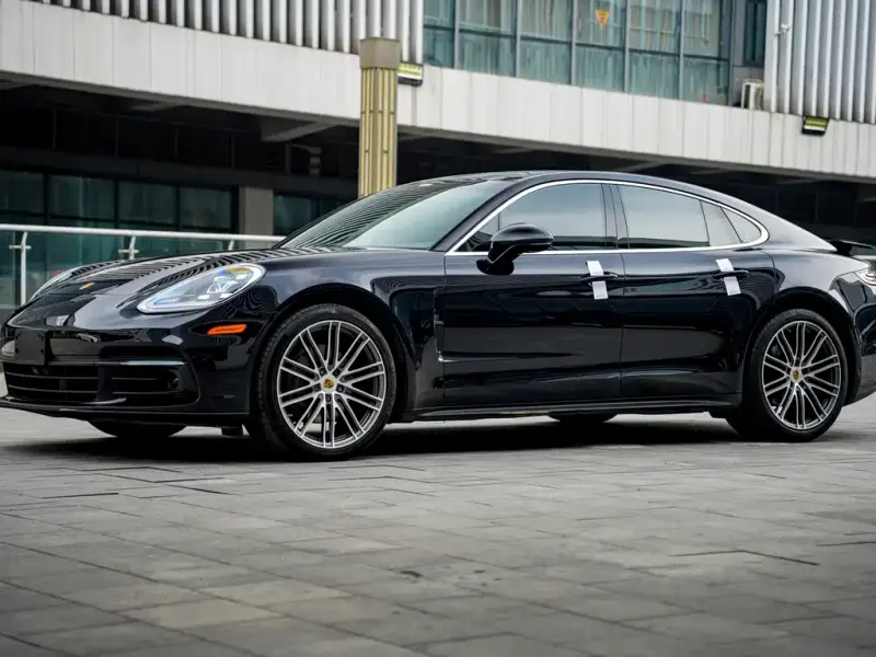 Porsche Panamera, 2017