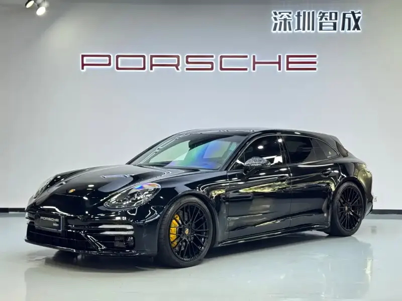 Porsche Panamera, 2021