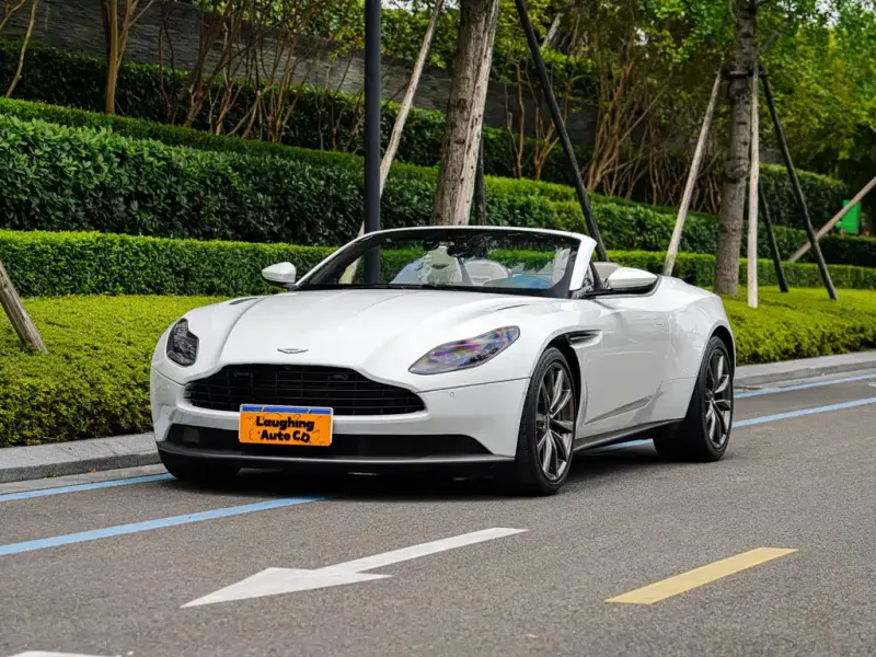 Aston Martin DB11, 2020