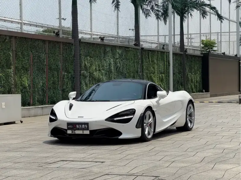 McLaren 720S, 2020