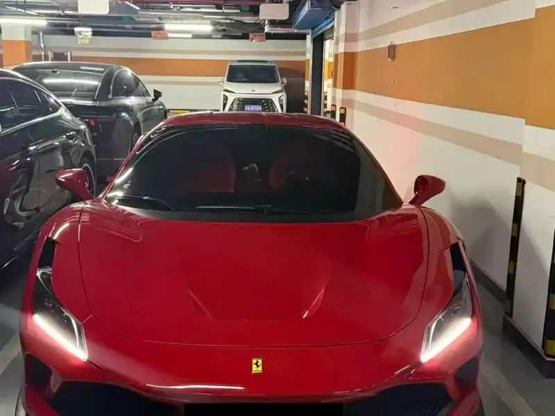 Ferrari F8, 2022