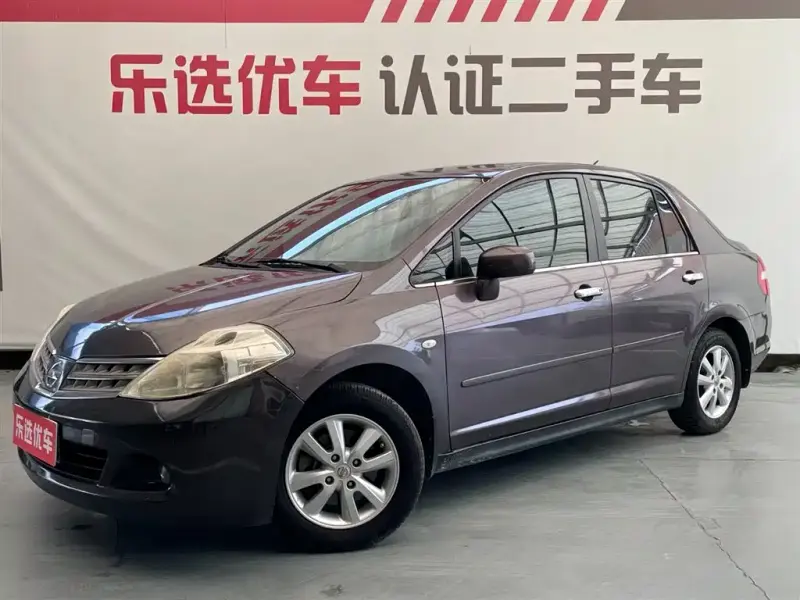 Nissan Tiida, 2008 — фото 1