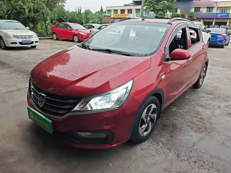 Baojun 310, 2017