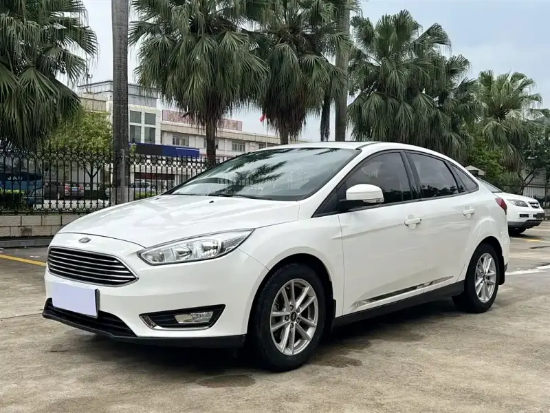 Ford Focus, 2015 — фото 1