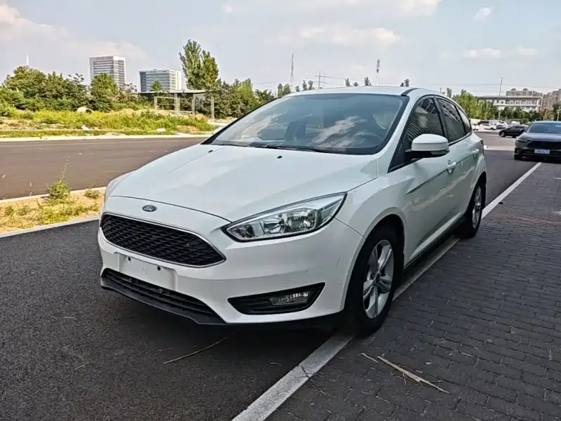 Ford Focus, 2017 — фото 1