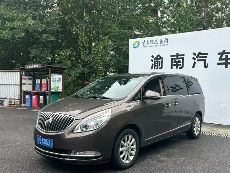 Buick GL8, 2013