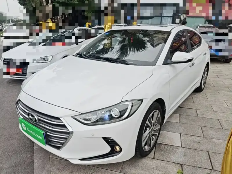 Hyundai Elantra, 2016