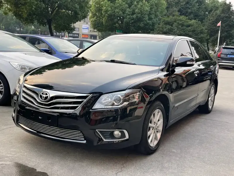 Toyota Camry, 2014