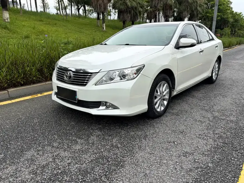 Toyota Camry, 2013