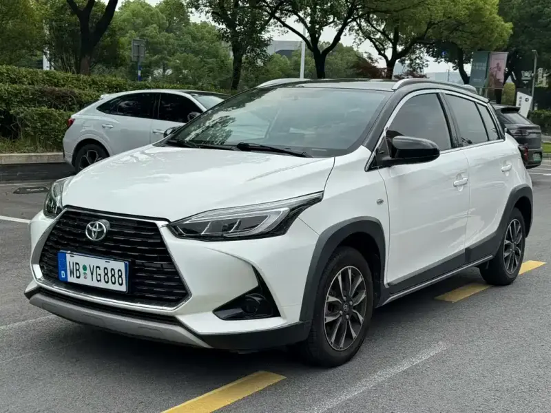 Toyota Yaris L, 2021