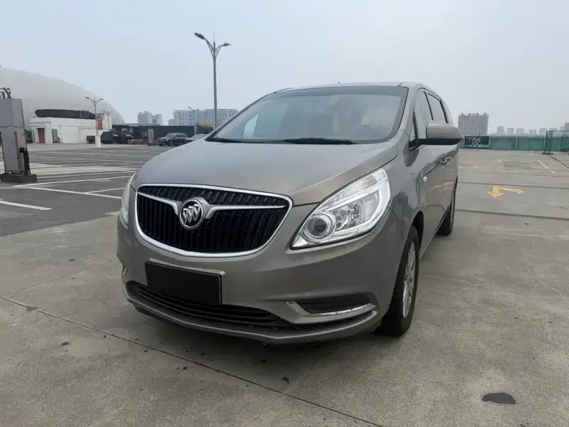 Buick GL8, 2018