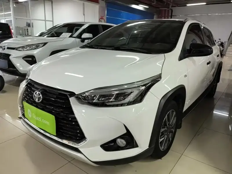 Toyota Yaris L, 2023