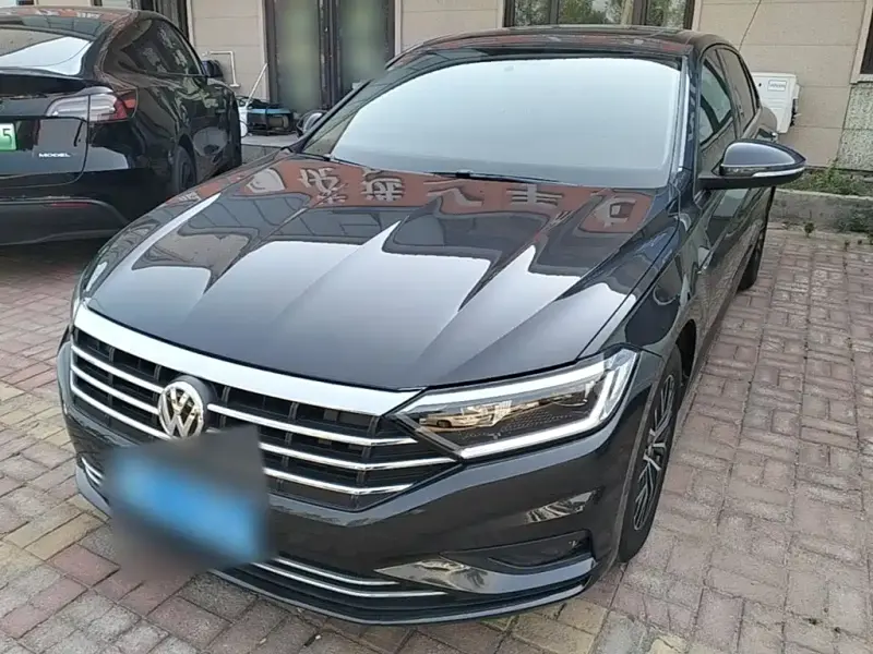 Volkswagen Sagitar, 2020