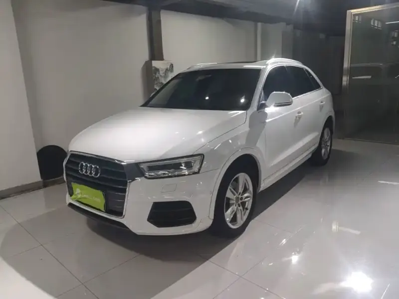 Audi Q3, 2017 — фото 1