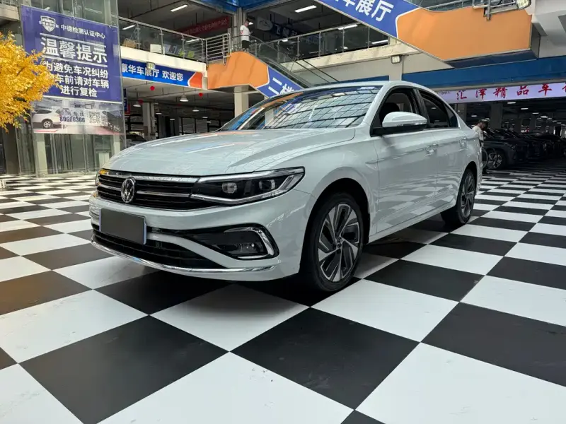 Volkswagen Bora, 2023
