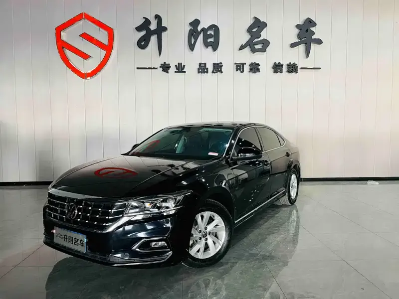Volkswagen Passat, 2023