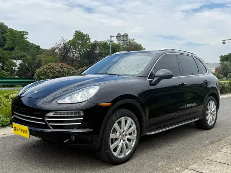 Porsche Cayenne, 2015