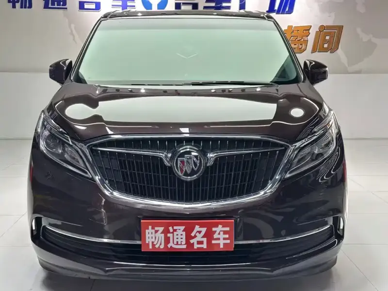 Buick GL8, 2019