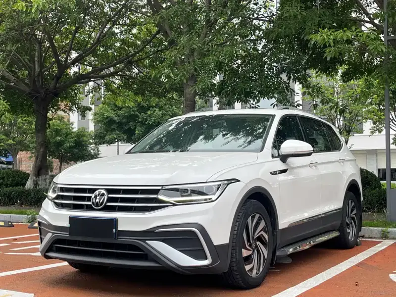 Volkswagen Tiguan L, 2021