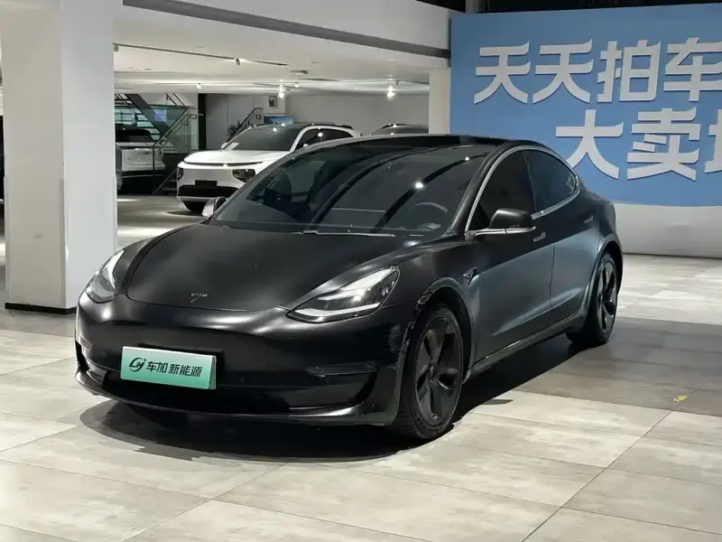 Tesla Model 3, 2020
