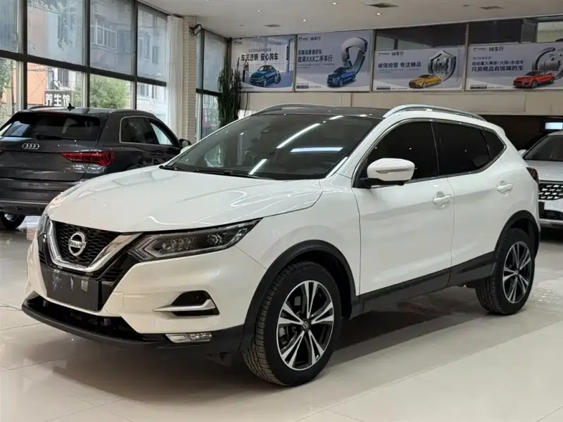 Nissan Qashqai, 2023 — фото 1