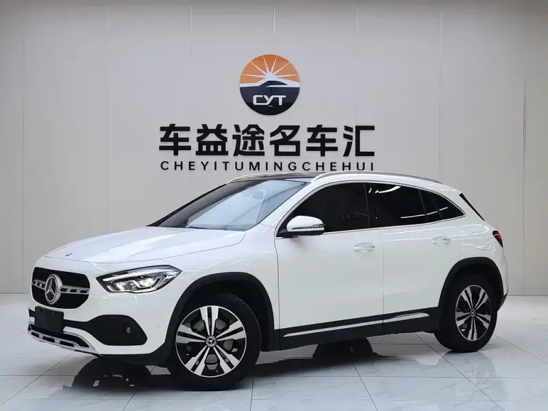 Mercedes-Benz GLA, 2022 — фото 1