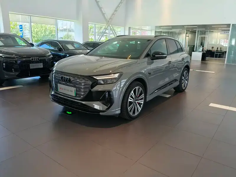 Audi Q4 e-tron, 2024