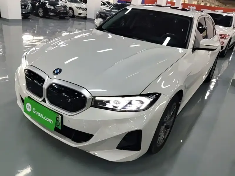 BMW i3, 2023