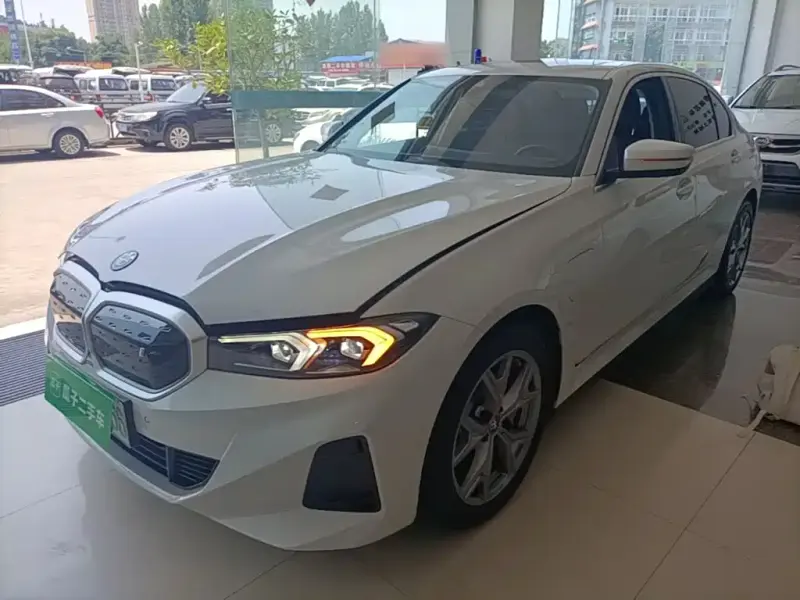 BMW i3, 2024