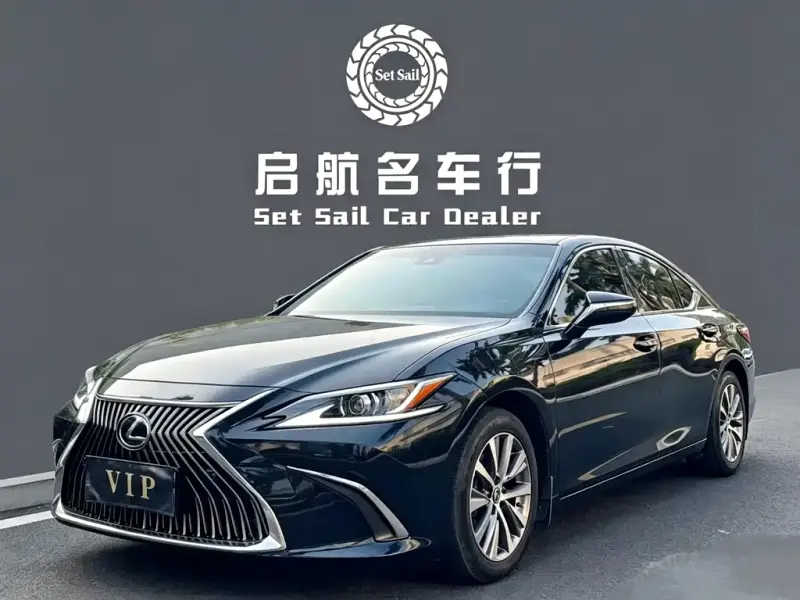 Lexus ES, 2019 — фото 1