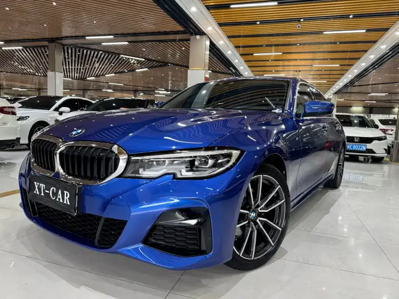 BMW 3 Series, 2022