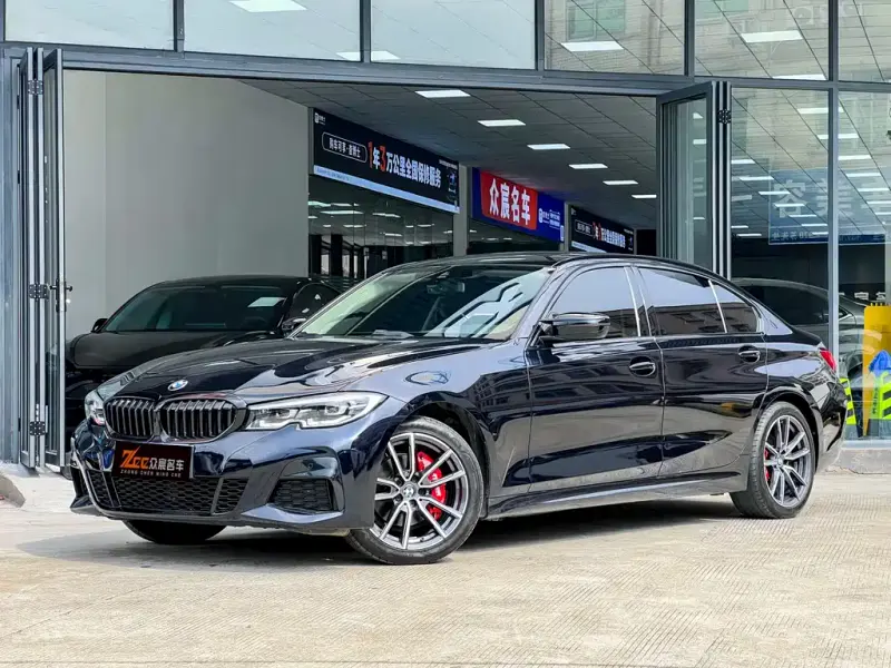 BMW 3 Series, 2022